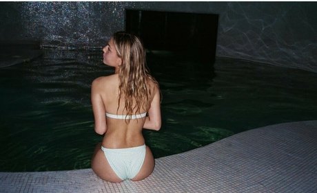 Chloe Nissanoff star hd pictures