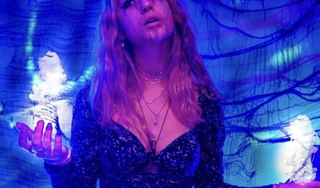 Chloe Nissanoff sexy star archive