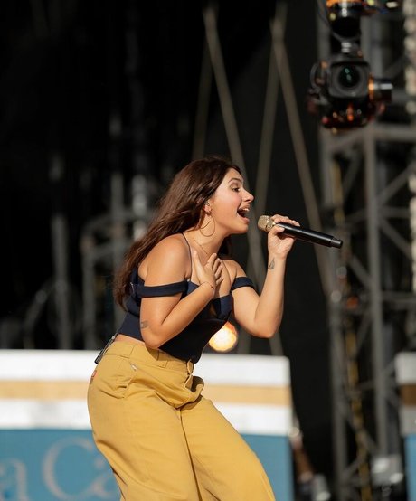 Alessia Cara pornstar nude photos