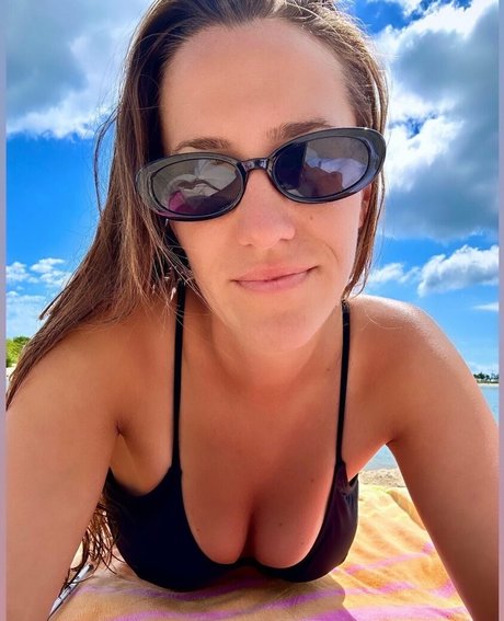 Sammy Walsh erotic actress picture