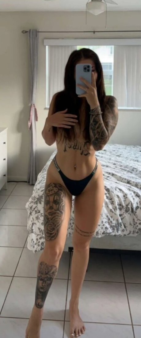 Chalina l pretty pornstar pictures