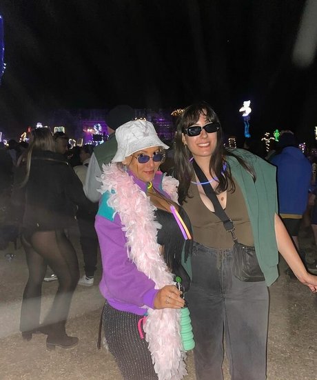 Becca M top model photo