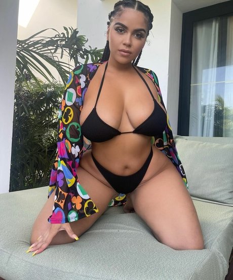 Jessenia Rebecca star adult gallery