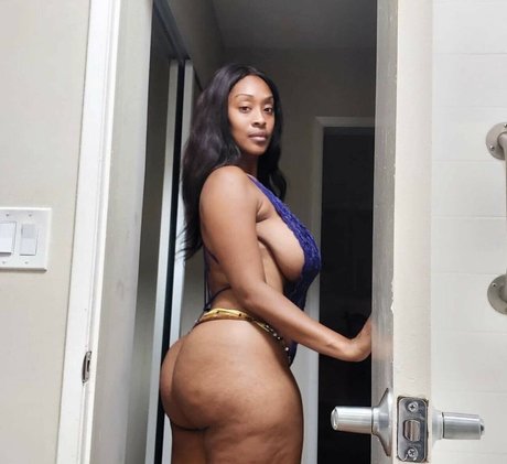 LavendaMonroe pornstar sex img