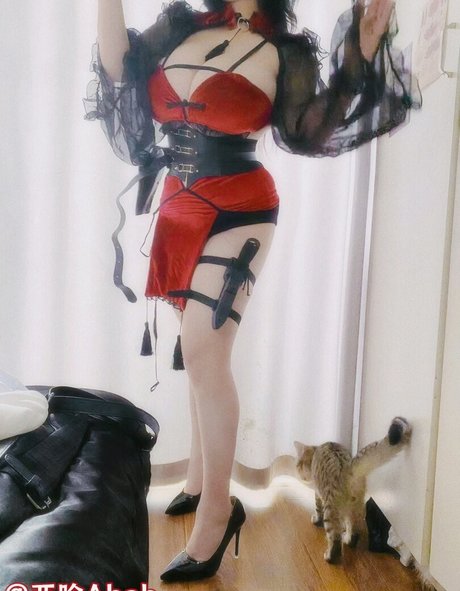 Ahab Channel model high quality photos