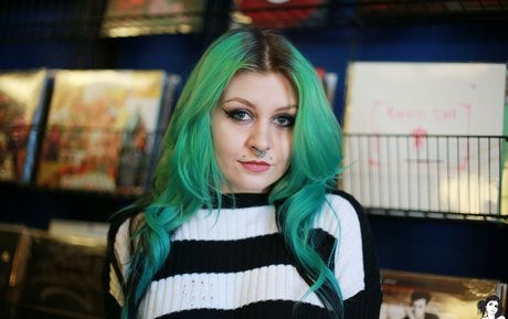 Chalkmoon sex model image