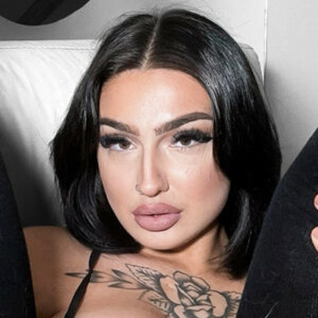 Thefreddyzz sex model pics