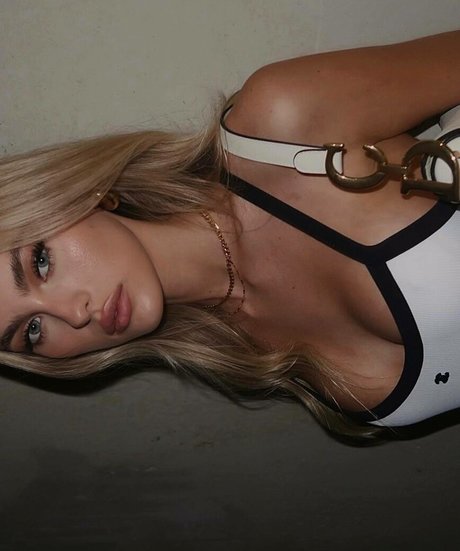 Summer Rose Hart model pictures