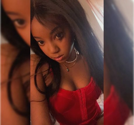 Festivia18 erotic pornstar galleries