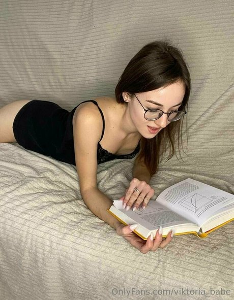 viktoria babe pretty actress archive