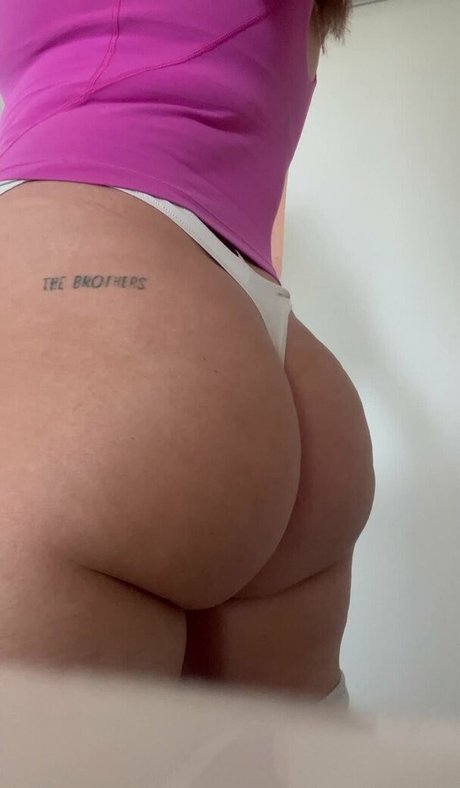 Vi55y erotic model archive