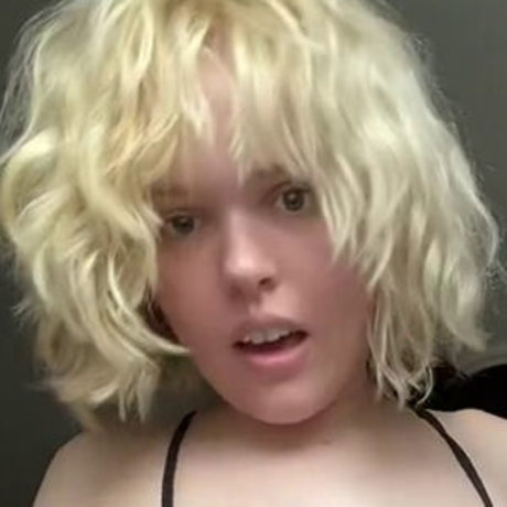 Meganxhickson model adult galleries