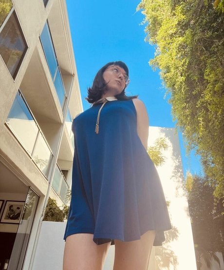 babe brunette onlyfans hd image