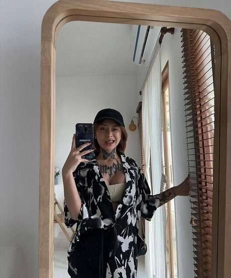 Gupgiiiiift star nudes picture