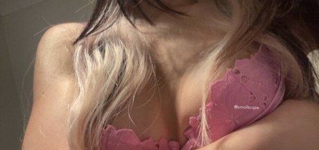 Smolkcqze hd model galleries