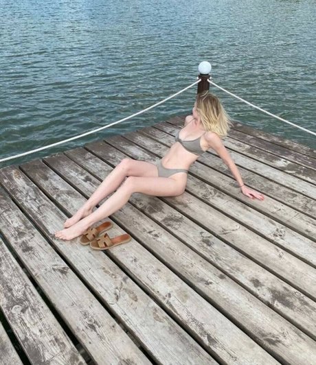 Ritori2005 pornstar nude photos