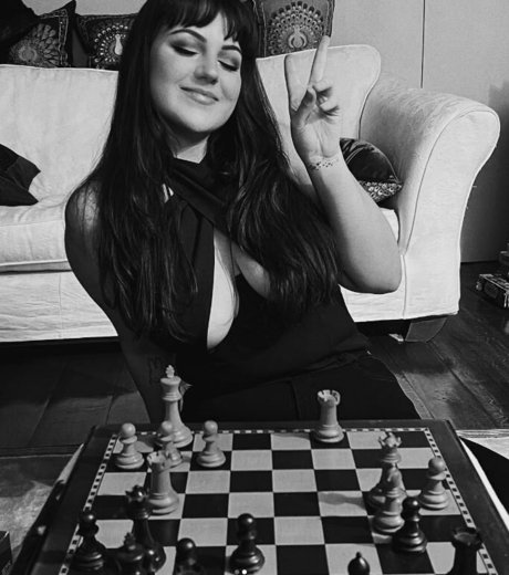 Lularobs perfect model photos