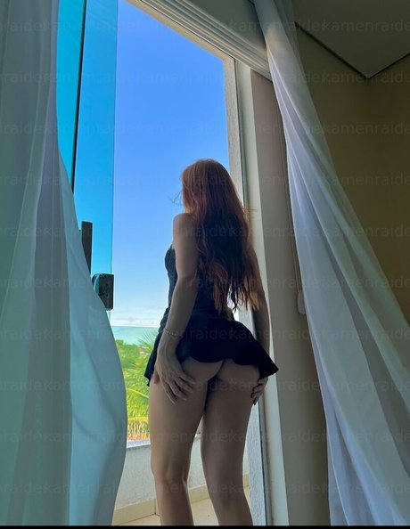 Jennefer Karoline nude model img