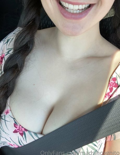 Madsincognito art star img