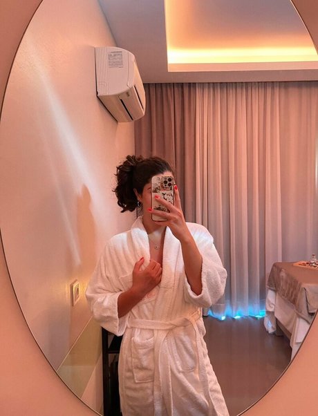 bellalaurents xxx model pictures