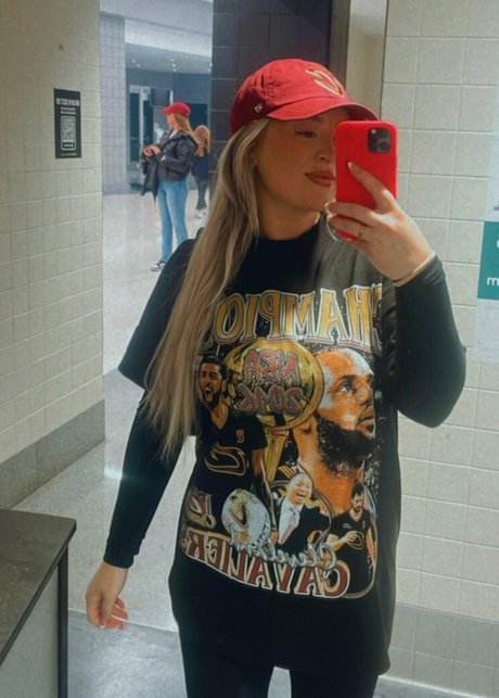 Gabb Goudy nude model gallery