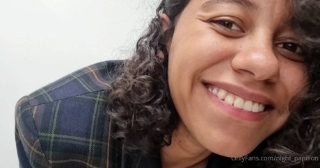 Night Papillon model xxx archive