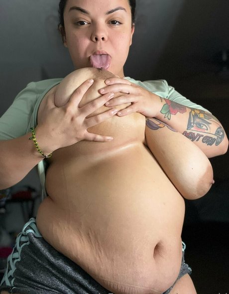 cubanaredd hot pornstar photo