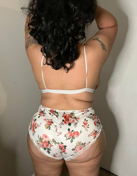 cubanaredd exclusive star photo