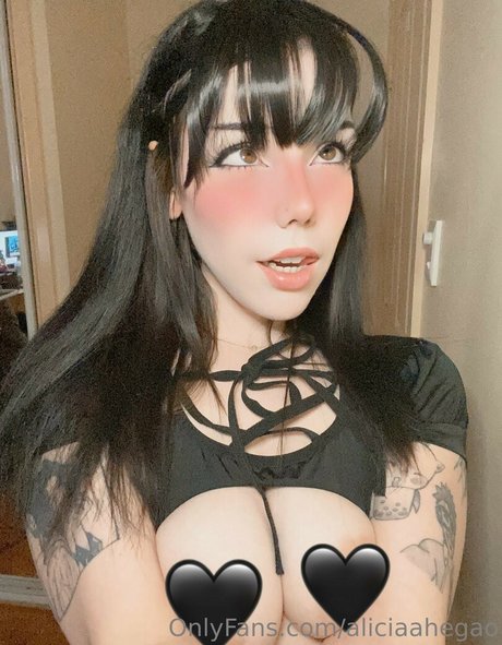 Alicia Ahegao model pretty photos