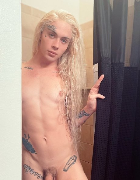 LanaSummersXO sex model photo