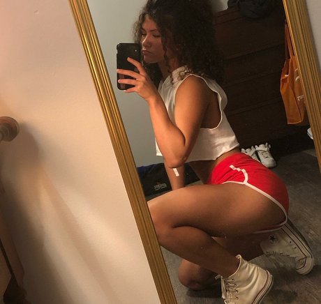 ciggybae sex actress picture