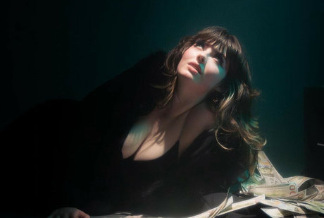 Waluiguigui star exclusive gallery