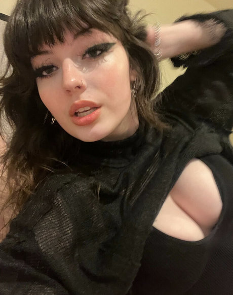 Waluiguigui beautiful pornstar img