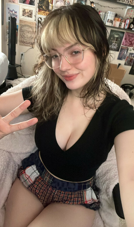 Waluiguigui star porn picture