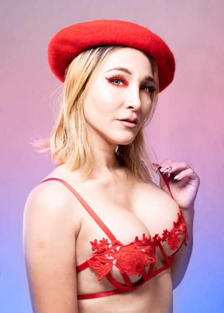 Asuka Muller sex actress pics