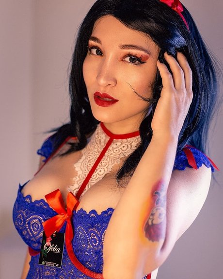 Asuka Muller pornstar exclusive archive