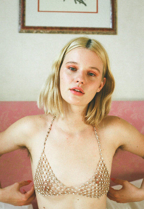 Arvida Bystrom pornstar perfect archive