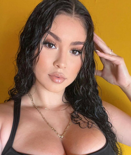 _gissellemartinez_ model nudes archive