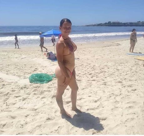 Laiza Lavier free actress pic