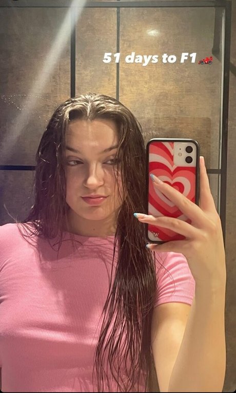 Skye Upshall hd star pics