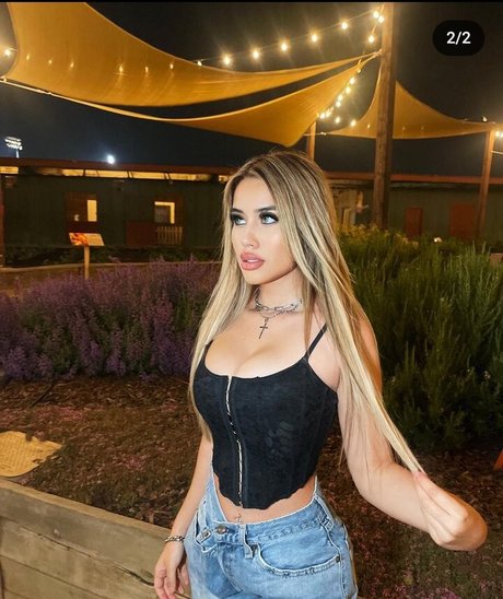 xvlxsliee porn model photos