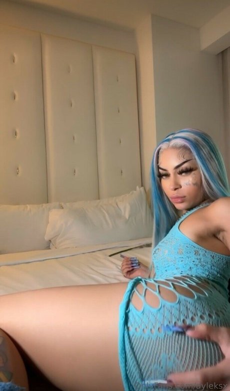 Ayleks model hot archive