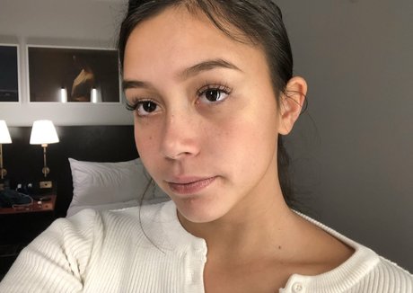 Trinity Kamalei model beautiful images