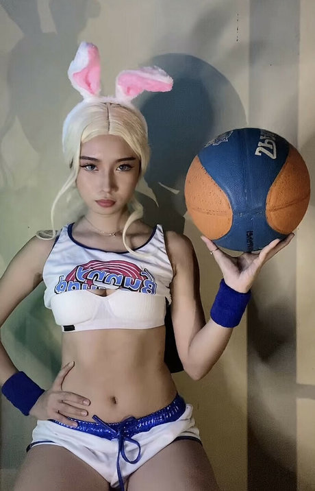 badibooo model nude picture