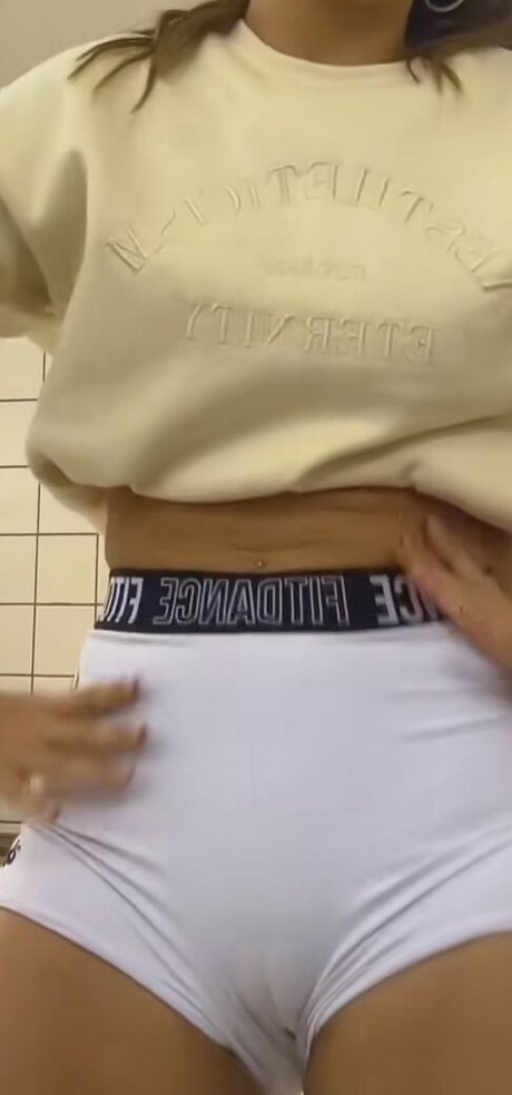 Taynah Smith pornstar art archive