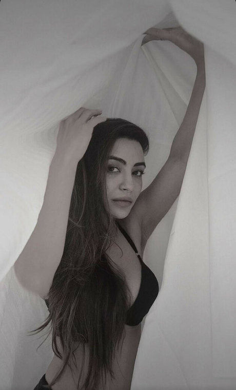 Nehhaa Malik top model image