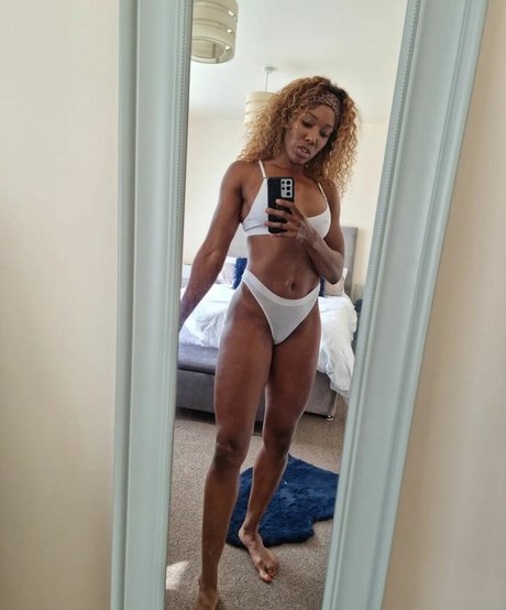 New UK Gladiators erotic model pictures