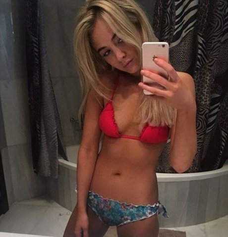 Nicola Hughes beautiful model pictures