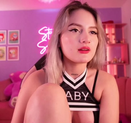 isabella crz pretty actress image