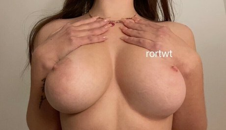 rortwt perfect pornstar pics